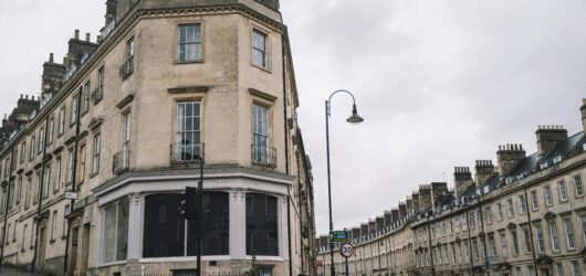 Unearthing the Timeless Elegance of Bath’s Limestone Heritage