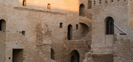 Exploring the Enduring Appeal of British Sandstone: Architectural Insights and Innovations